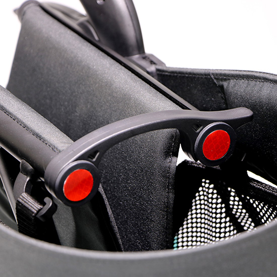 R1 (豪華款) 榮獲2025台灣精品獎